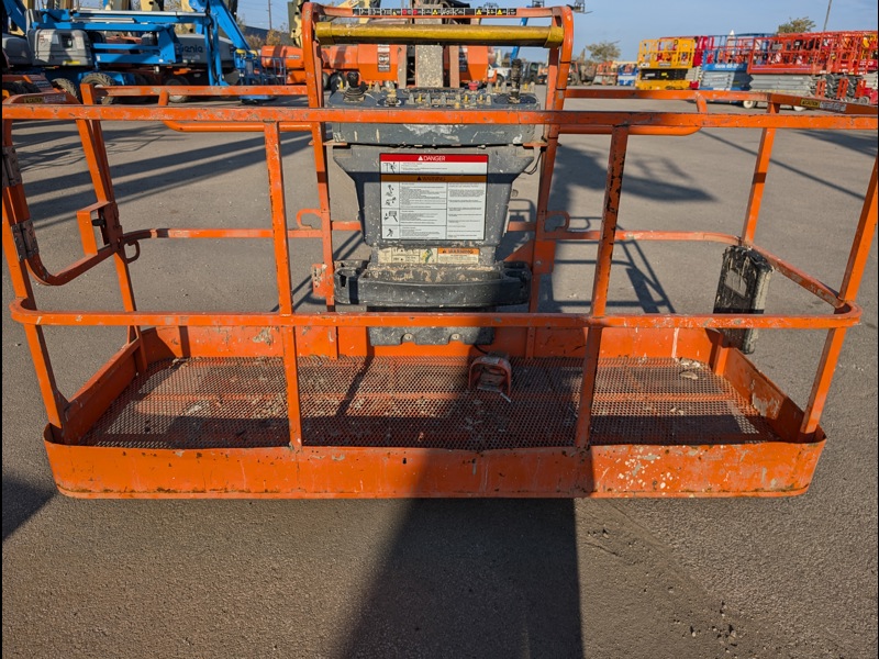 2013 JLG 860SJ