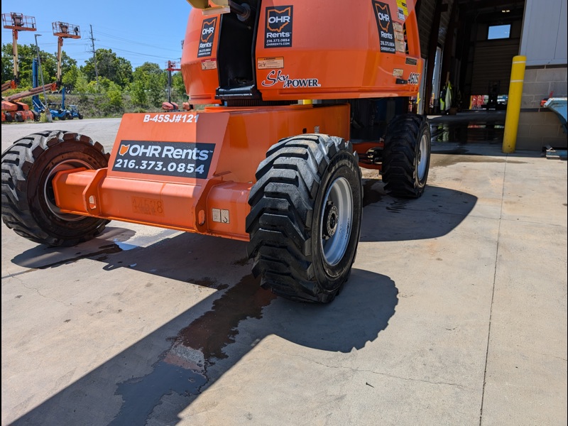 2019 JLG 460SJ