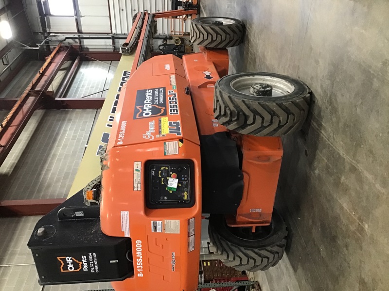 2022 JLG 1350SJP