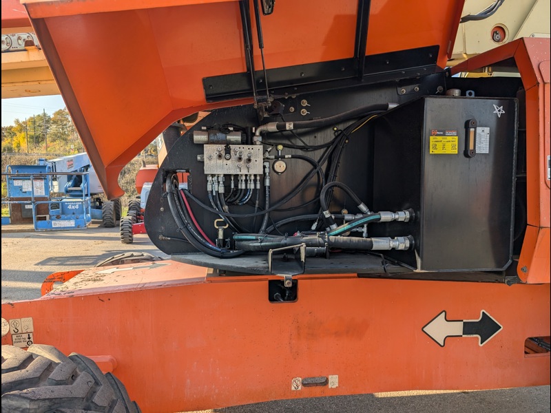 2013 JLG 860SJ