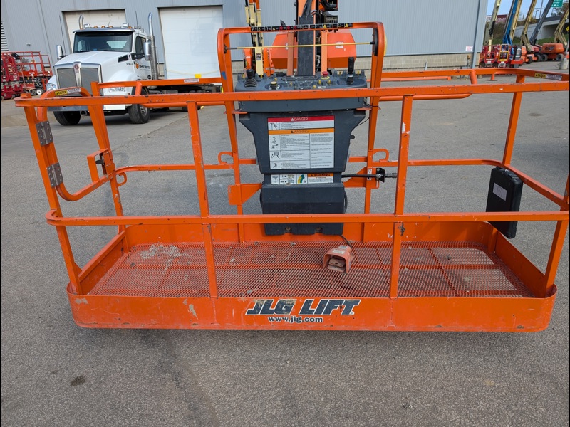 2012 JLG 860SJ