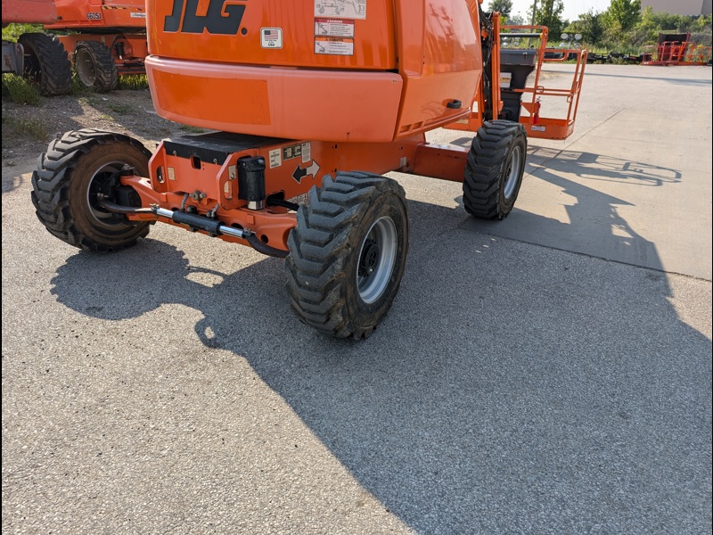 2019 JLG 450AJ