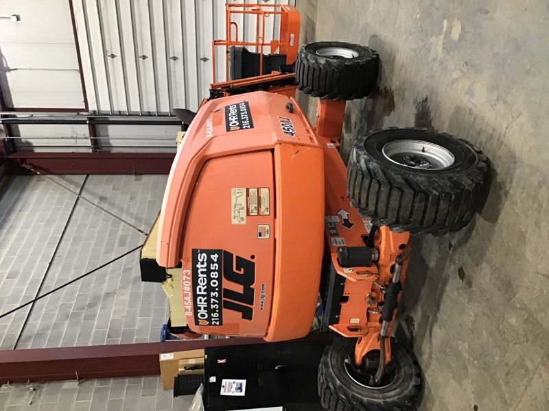 2016 JLG 450AJ