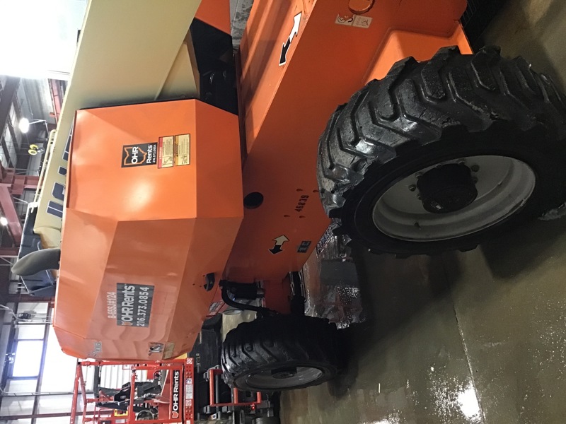 2016 JLG 660SJ