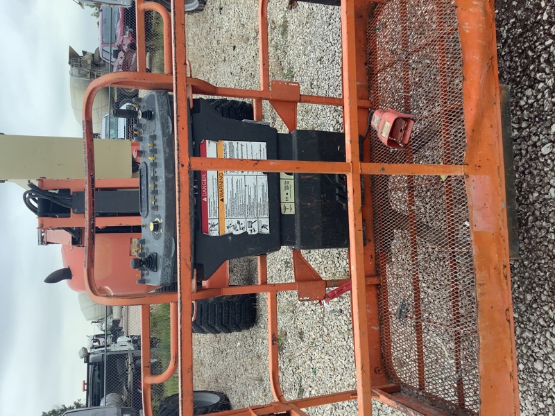 2014 JLG 450AJ