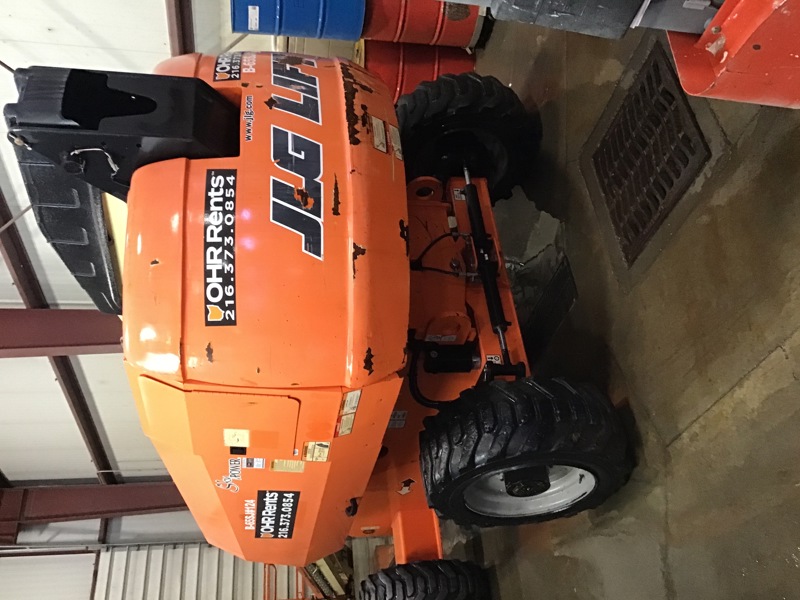 2016 JLG 660SJ