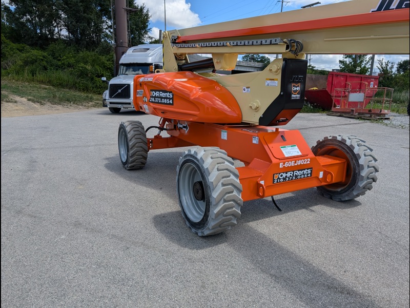 2015 JLG M600JP