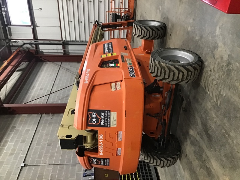 2019 JLG 660SJ