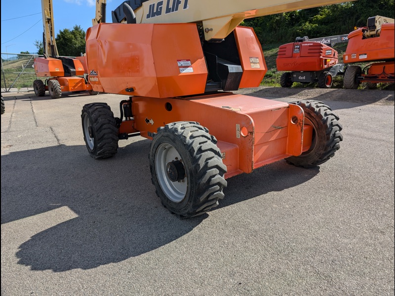 2014 JLG 660SJ