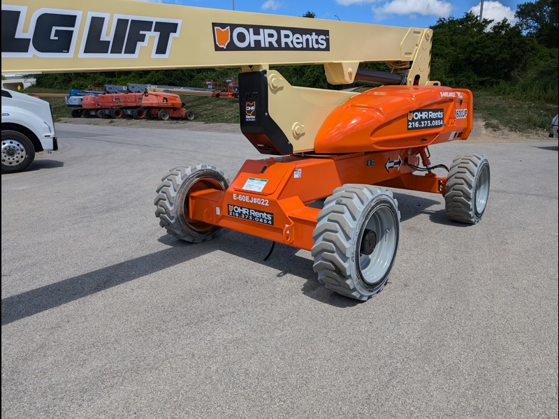 2015 JLG M600JP