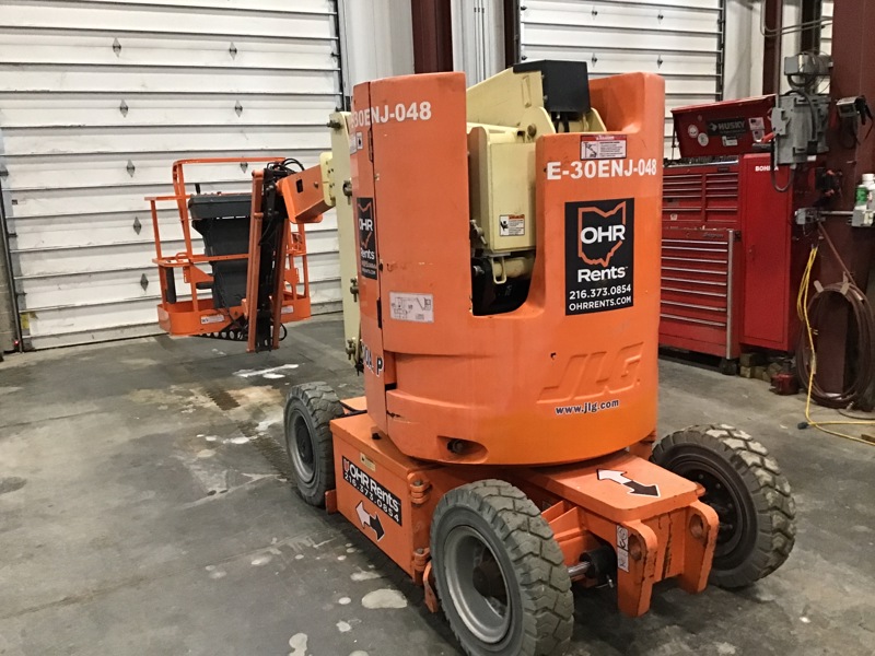 2015 JLG E300AJP