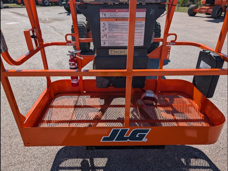 2019 JLG 450AJ