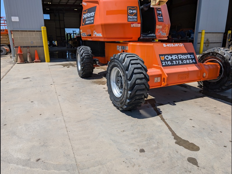 2019 JLG 460SJ