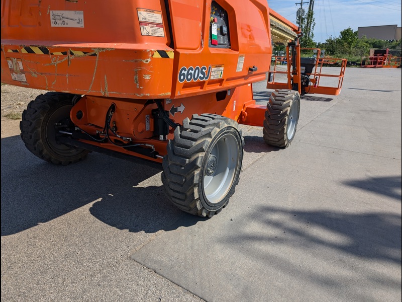 2020 JLG 660SJ